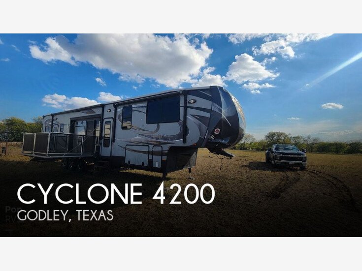 Thumbnail Photo undefined for 2016 Heartland Cyclone CY 4200